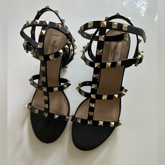 Valentino Rockstud sandals 38 - Picture 1 of 3